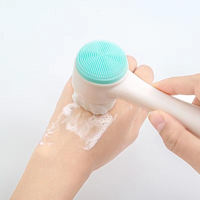 2 in 1 Facial Cleansing Brush – Care &amp; Massage